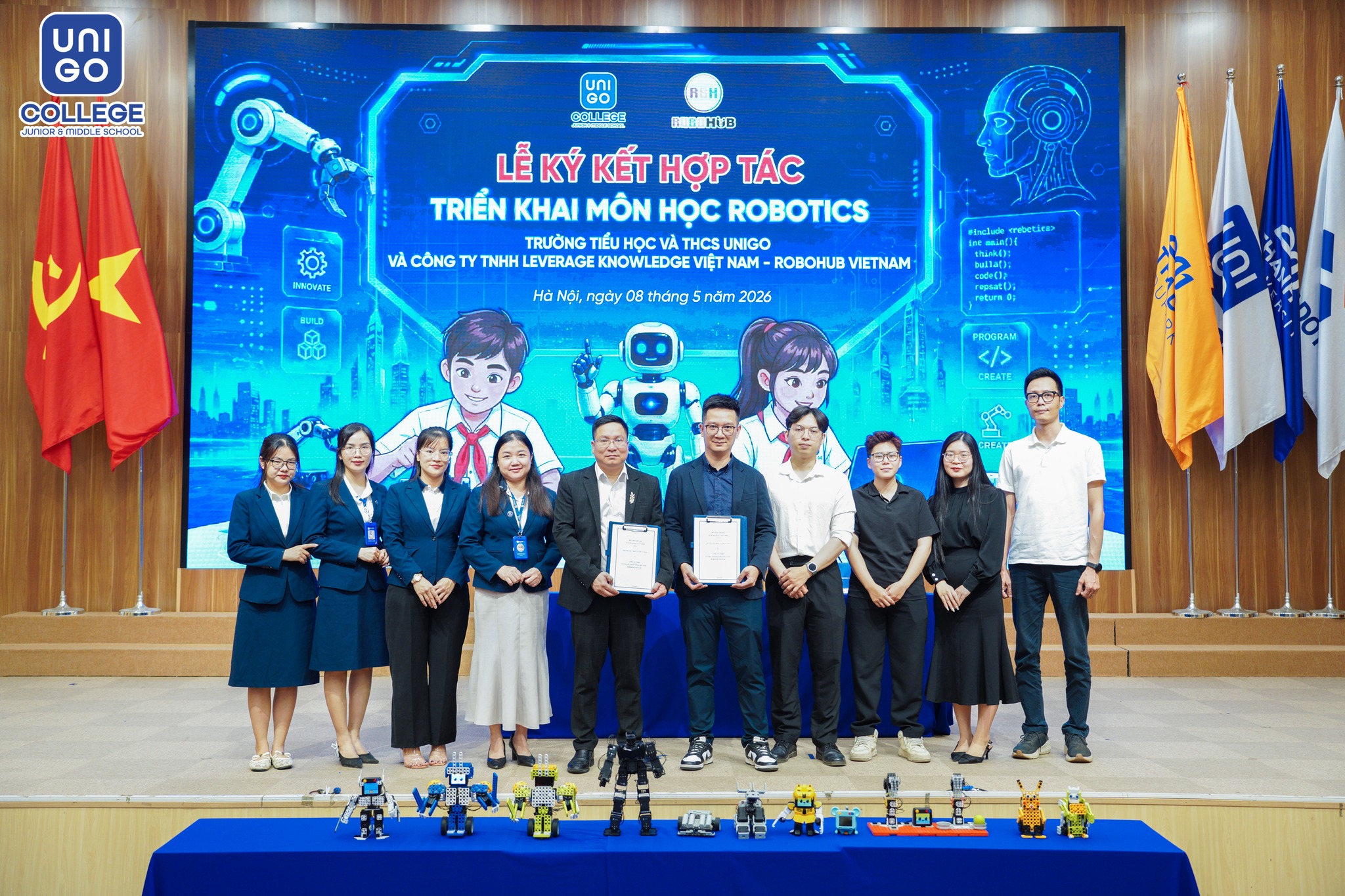 TRƯỜNG TIỂU HỌC VÀ THCS UNIGO KÝ KẾT HỢP TÁC CÙNG ROBOHUB VIETNAM, ĐƯA ROBOTICS VÀO CHƯƠNG TRÌNH GIẢNG DẠY